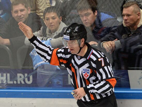 Kontinental Hockey League. Dynamo Moscow vs. Spartak Moscow