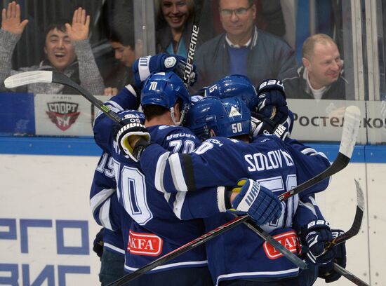Kontinental Hockey League. Dynamo Moscow vs. Spartak Moscow