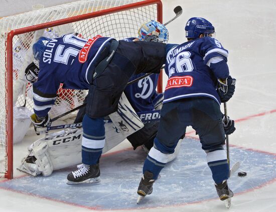 Kontinental Hockey League. Dynamo Moscow vs. Spartak Moscow