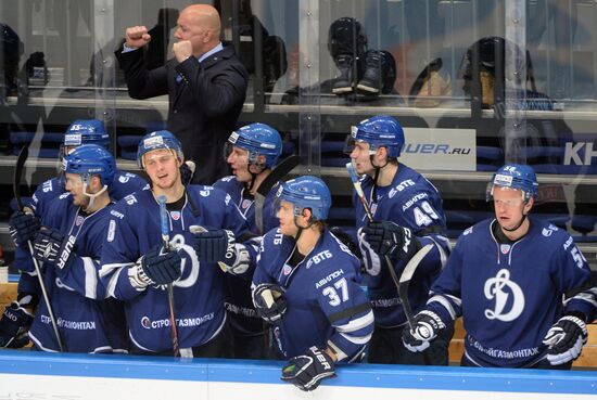 Kontinental Hockey League. Dynamo Moscow vs. Spartak Moscow