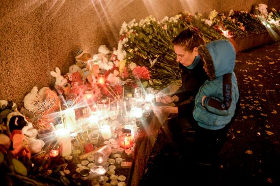 Russia observes day of mourning for Kogalymavia airliner crash victims