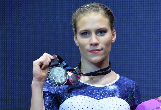 2015 World Gymnastics Championships. Day Ten