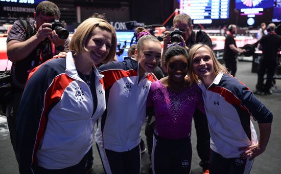 2015 World Gymnastics Championships. Day Ten