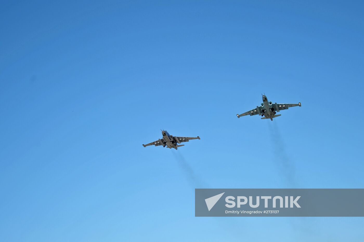 Russian warplanes at Hemeimeem air base in Syria