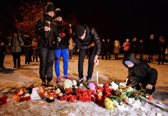 Novosibirsk action in memory of A-321 crash victims