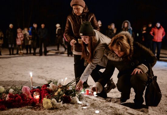 Novosibirsk action in memory of A-321 crash victims