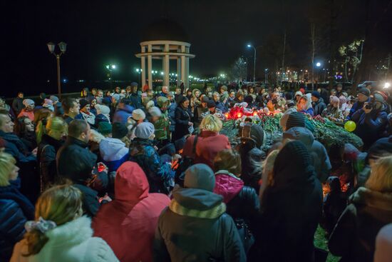 Action in memory of A-321 crash victims in cities of Russia