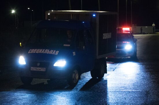 Emergencies Ministry plane delivers A321 crash victims and their personal belongings to St. Petersburg