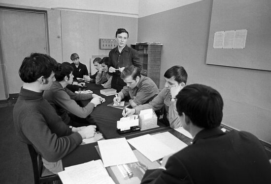 Physics and maths boarding school