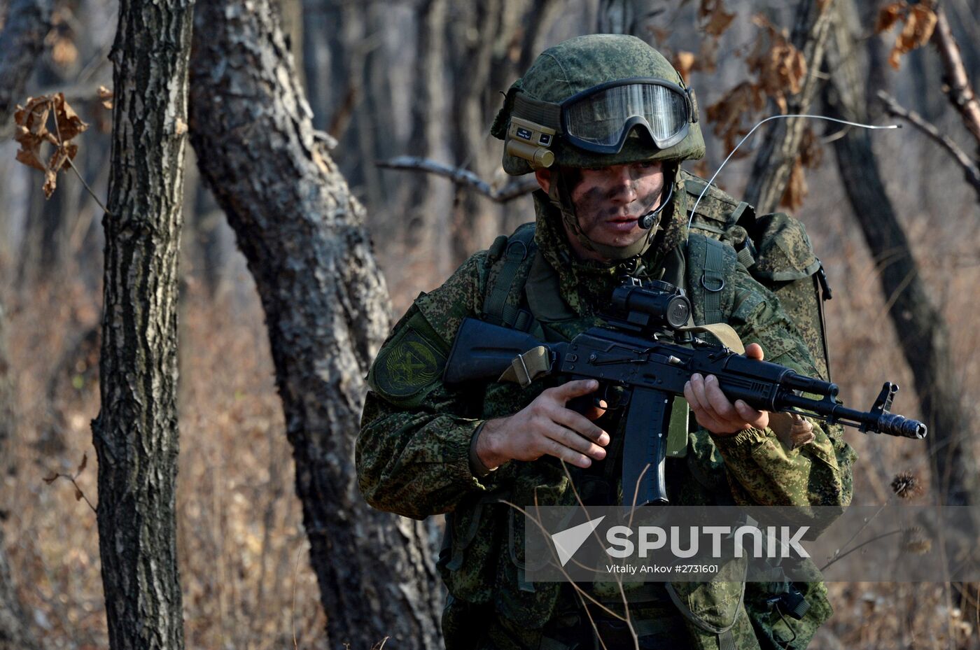 Combined tactical artillery and reconnaissance units exercise