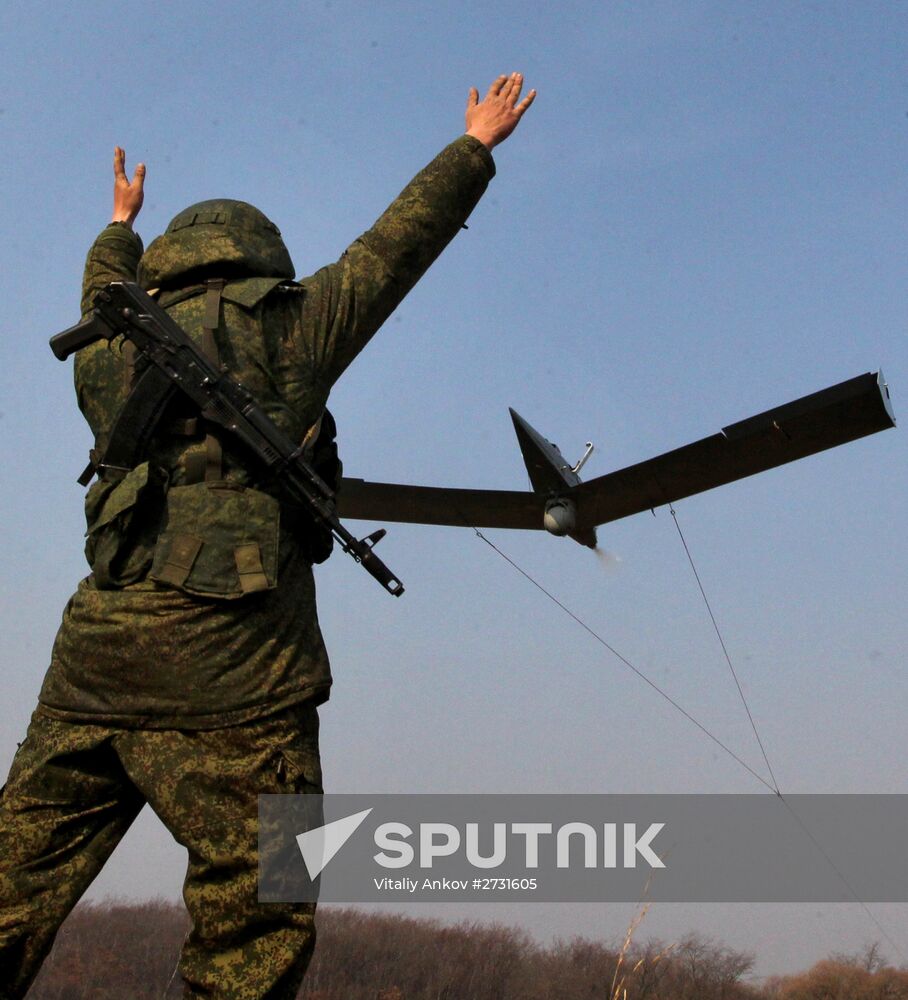 Combined tactical artillery and reconnaissance units exercise