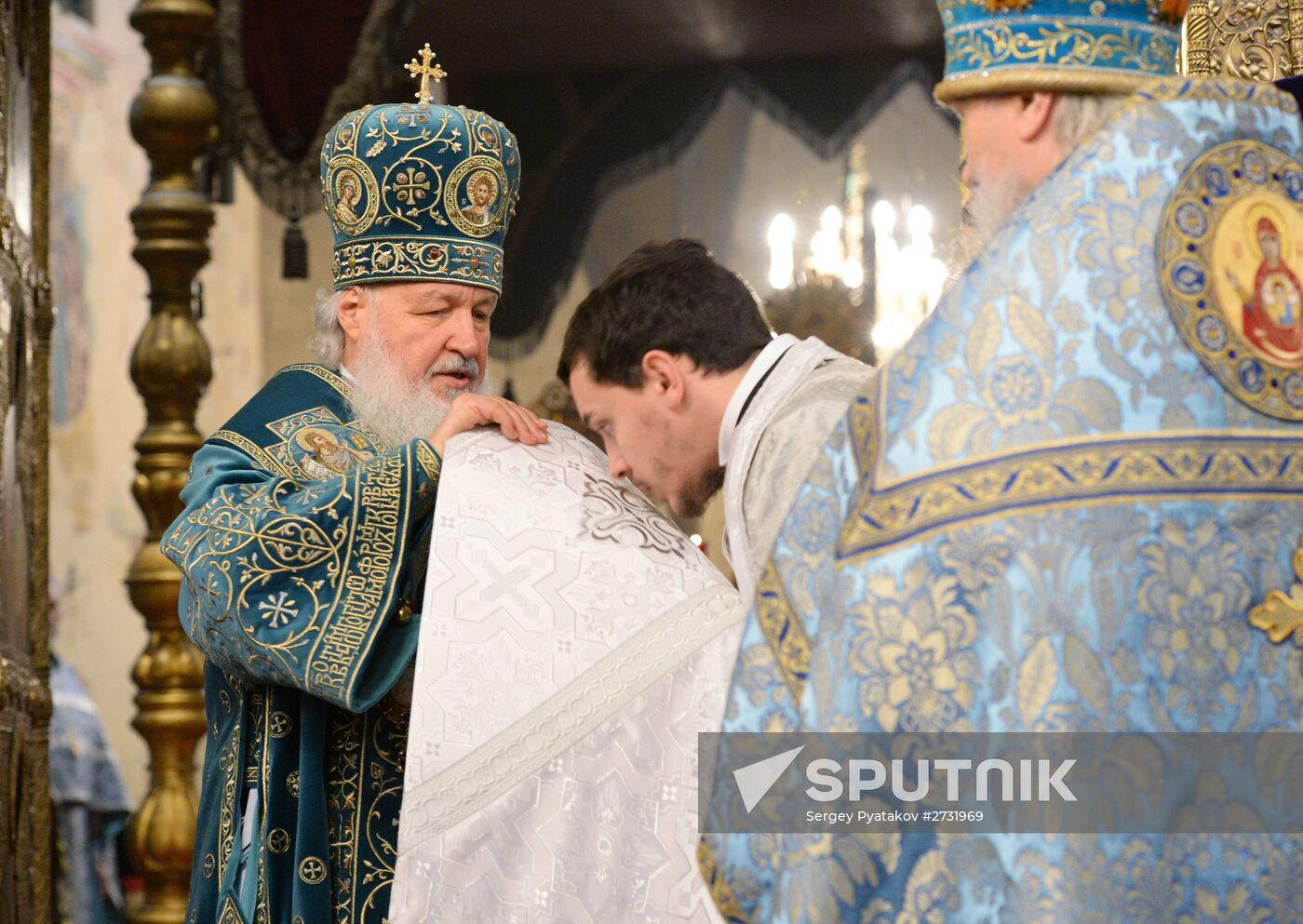 Patriarch Kirill conducts liturgy on Icon of Our Lady of Kazan holiday