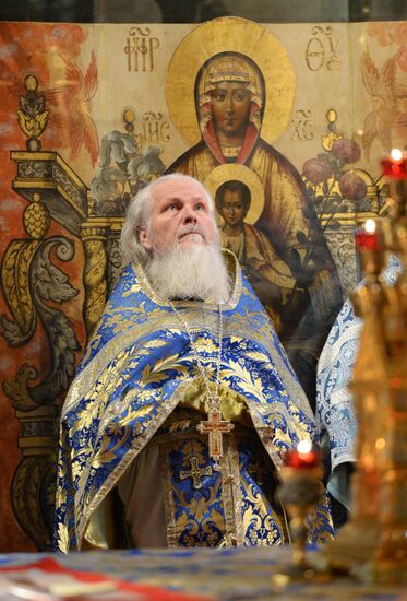 Patriarch Kirill conducts liturgy on Icon of Our Lady of Kazan holiday