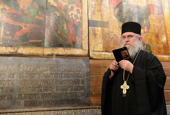 Patriarch Kirill conducts liturgy on Icon of Our Lady of Kazan holiday