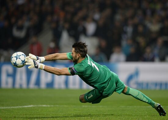 UEFA Champions League. Lyon vs. Zenit