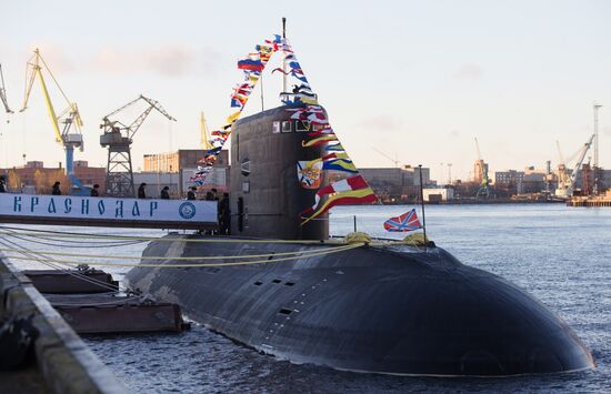 Russian Navy receives submarine Krasnodar