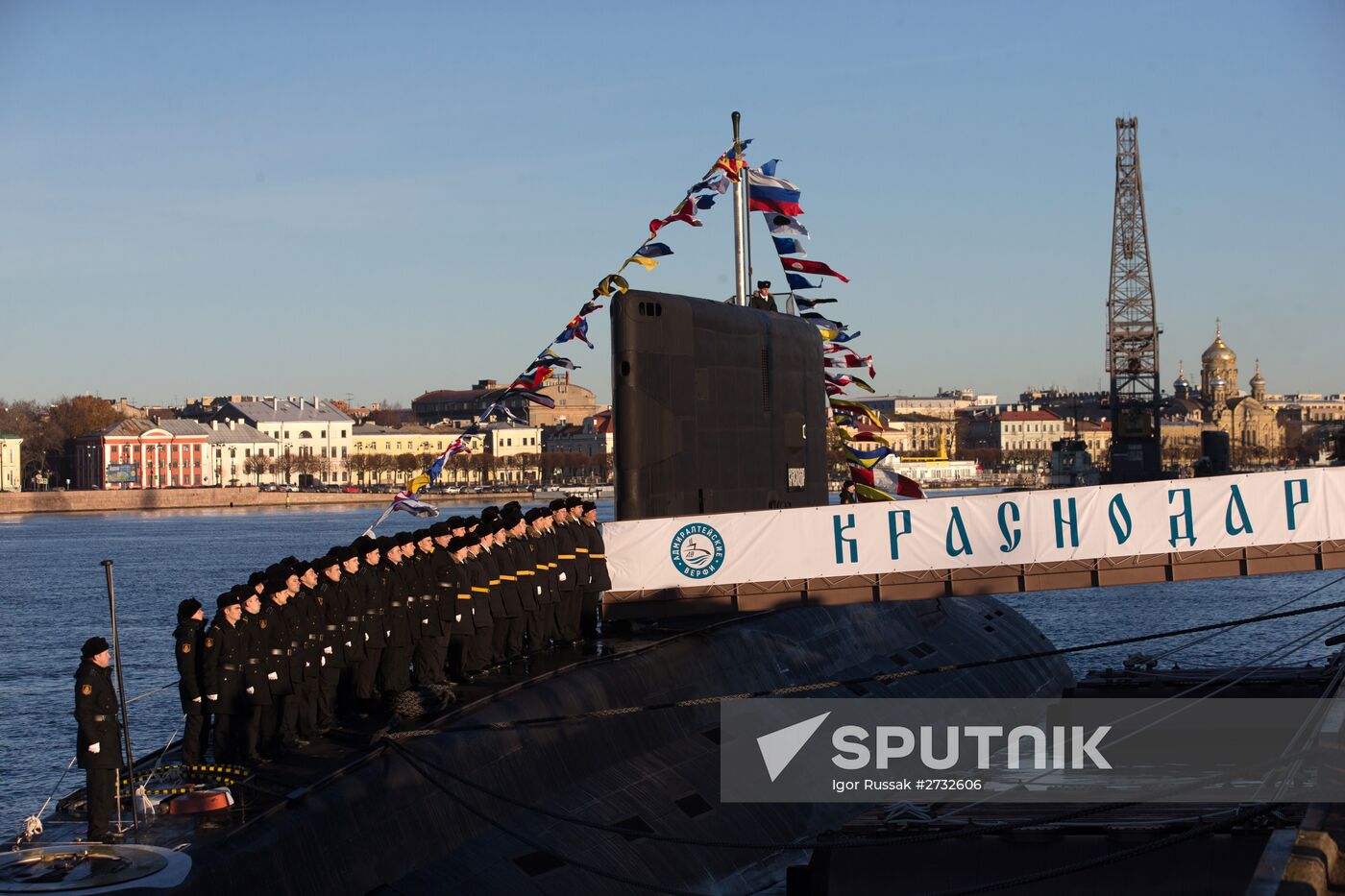 Russian Navy receives submarine Krasnodar