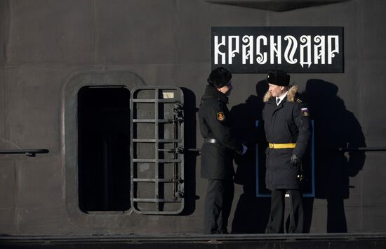 Russian Navy receives submarine Krasnodar