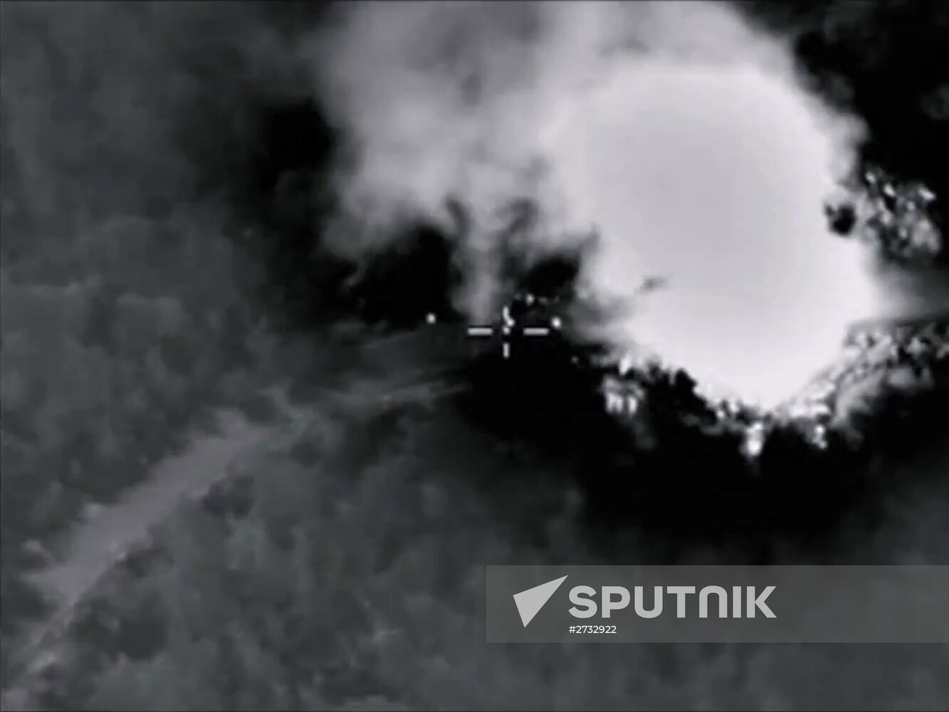 Russian airstikes hit Islamic State positions in Syria
