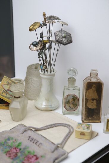 Exhibition "100 Years of Fashion in Russia: 1915-2015. Pieces from Alexander Vasilyev's Collection"