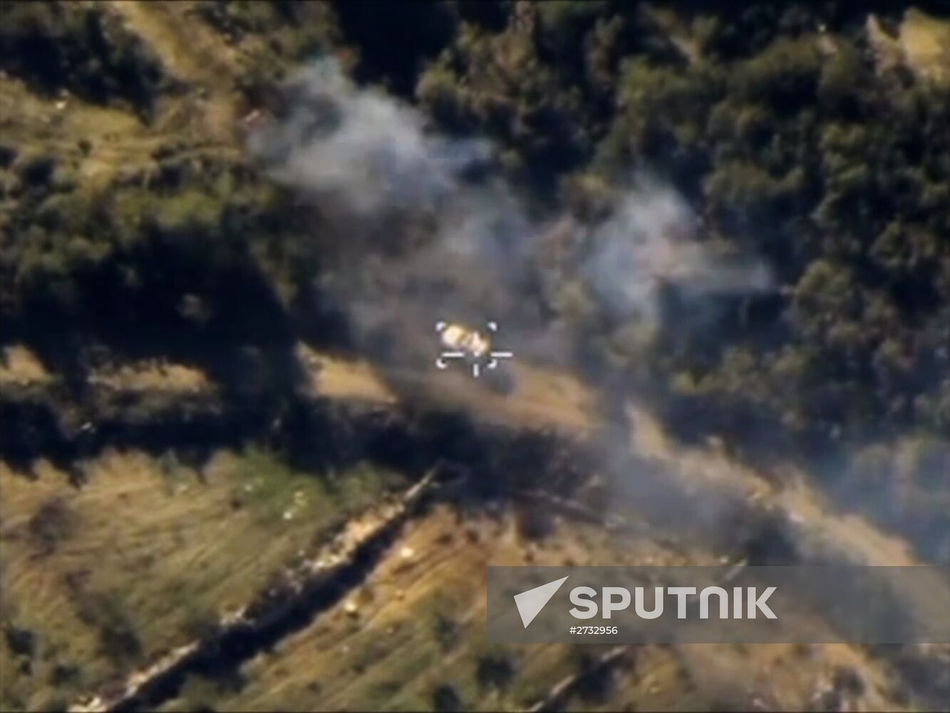 Russian airstikes hit Islamic State positions in Syria
