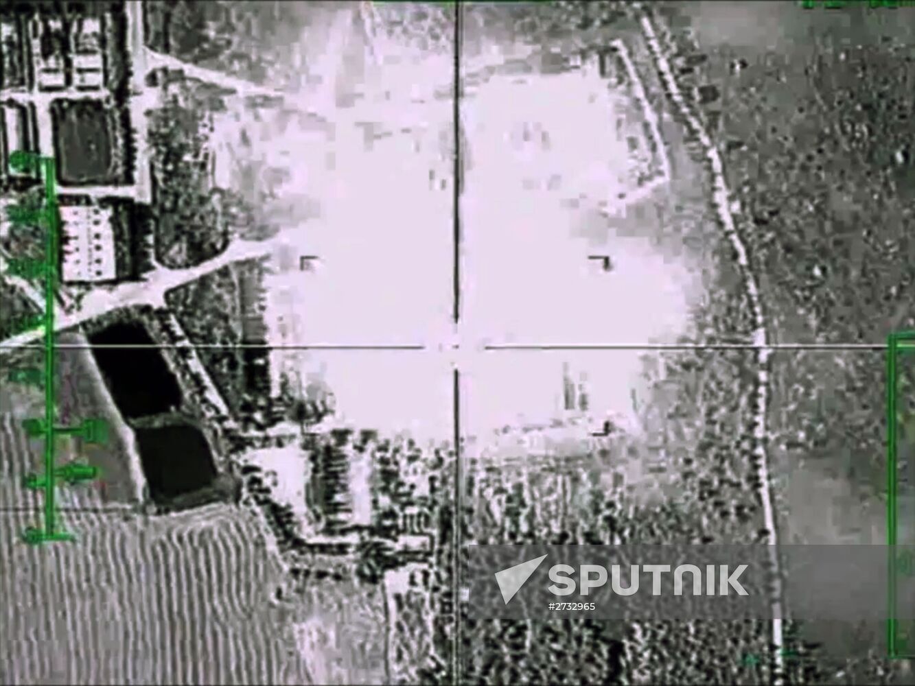 Russian airstikes hit Islamic State positions in Syria