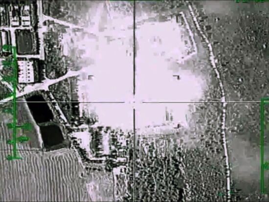 Russian airstikes hit Islamic State positions in Syria