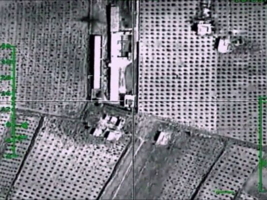 Russian airstikes hit Islamic State positions in Syria