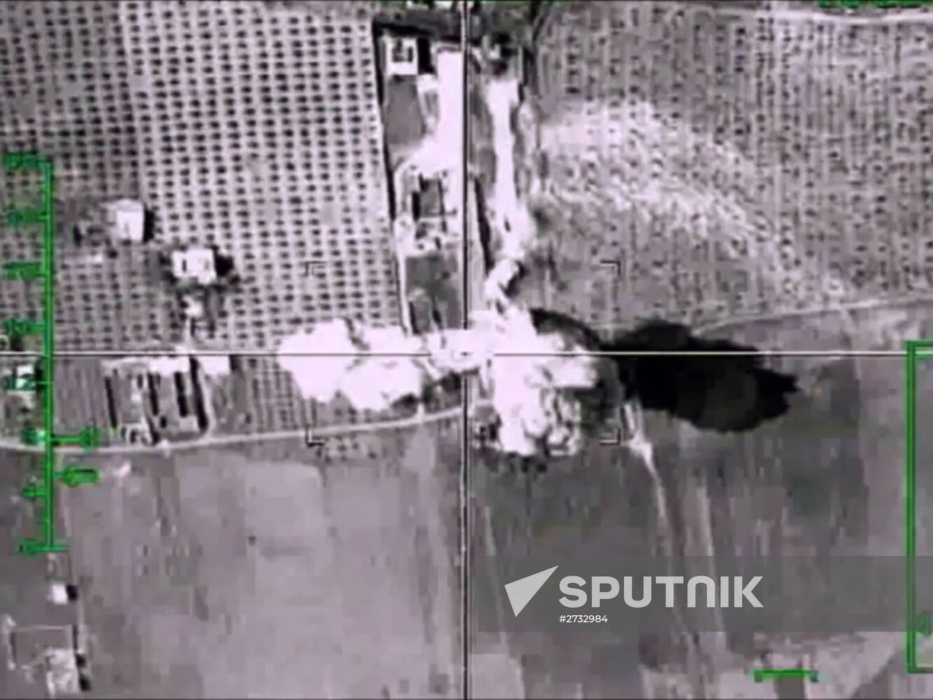 Russian airstikes hit Islamic State positions in Syria