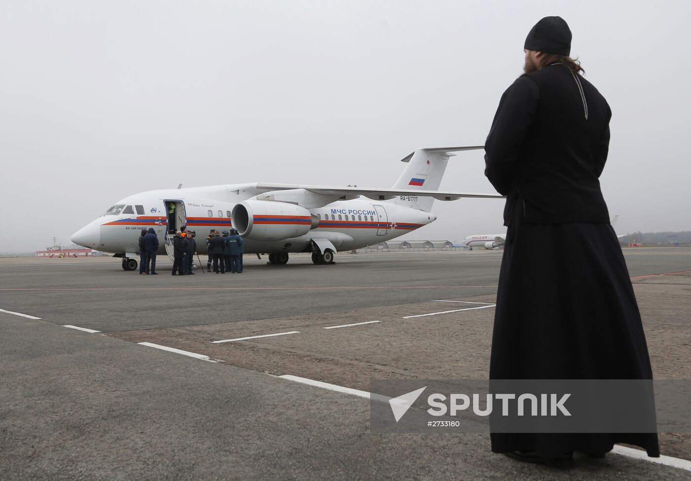 Emergencies Ministry aircraft delivers bodies of victims of Airbus A321 crash to St Petersburg