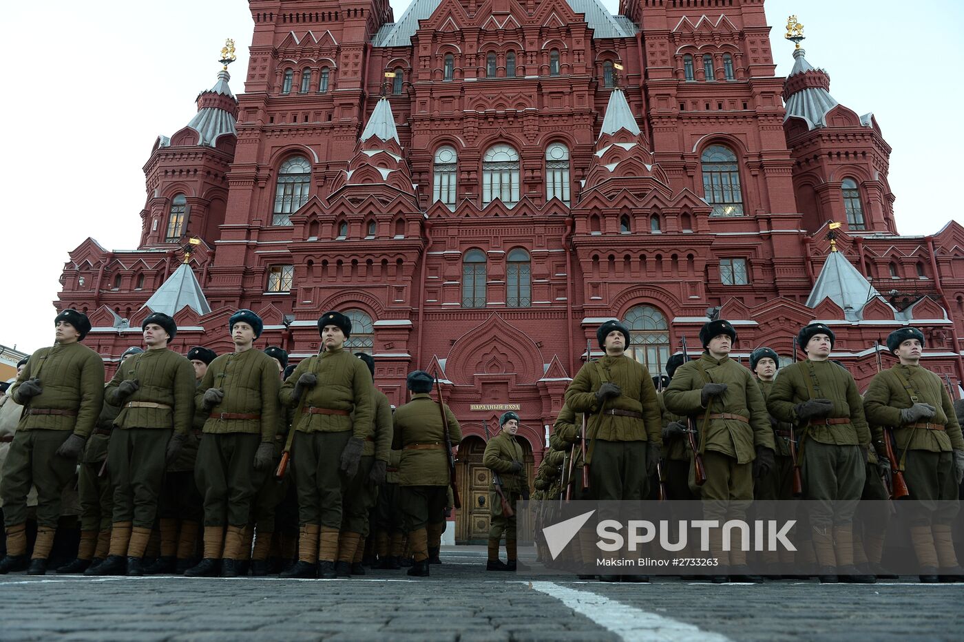 Rehearsal of march to mark legendary 1941 military parade