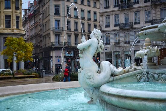 World cities. Lyon