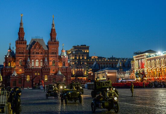 Rehearsal of march to mark legendary 1941 military parade