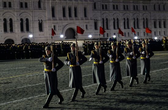 Rehearsal of march to mark legendary 1941 military parade