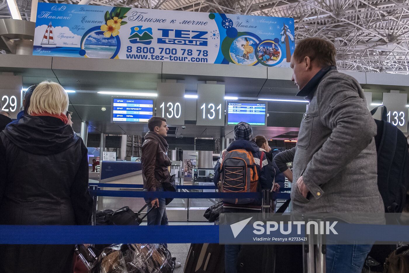 Russia suspends flights to Egypt