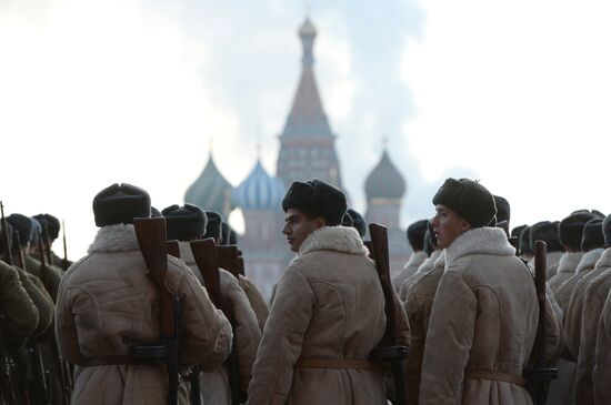 March to mark legendary 1941 military parade