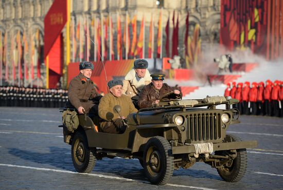 March to mark legendary 1941 military parade