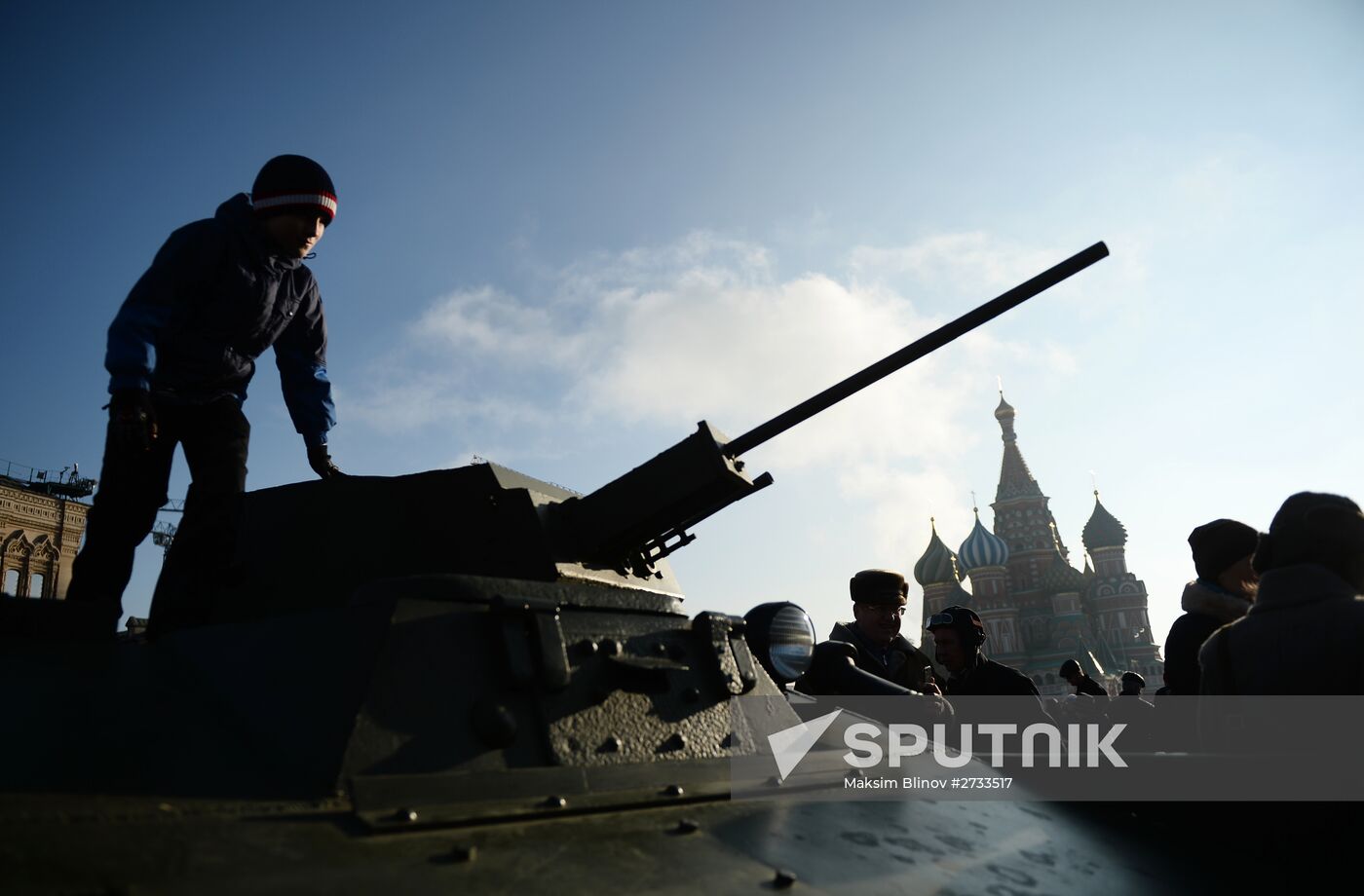 March to mark legendary 1941 military parade