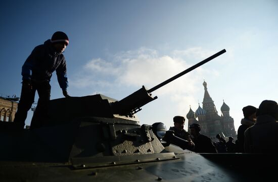 March to mark legendary 1941 military parade