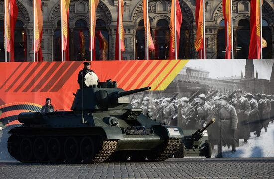 March to mark legendary 1941 military parade