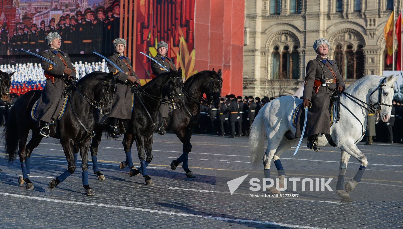 March to mark legendary 1941 military parade