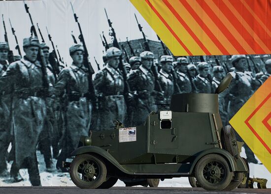 March to mark legendary 1941 military parade