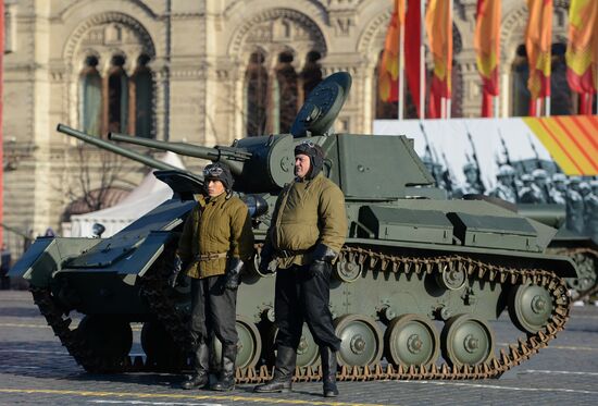 March to mark legendary 1941 military parade