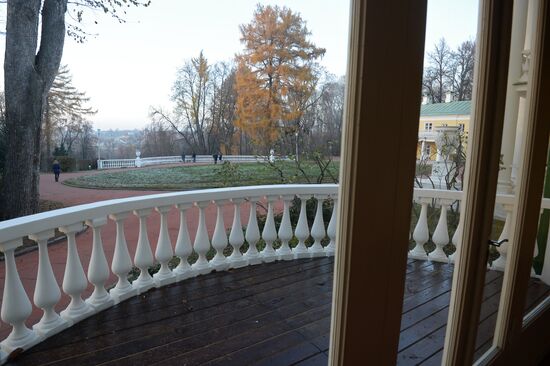 Gorki Leninskiye Estate re-opens after renovations