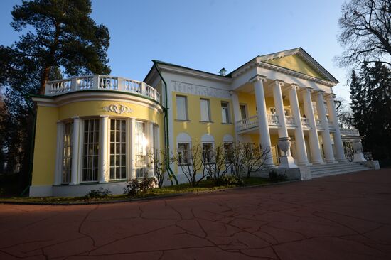 Gorki Leninskiye Estate re-opens after renovations