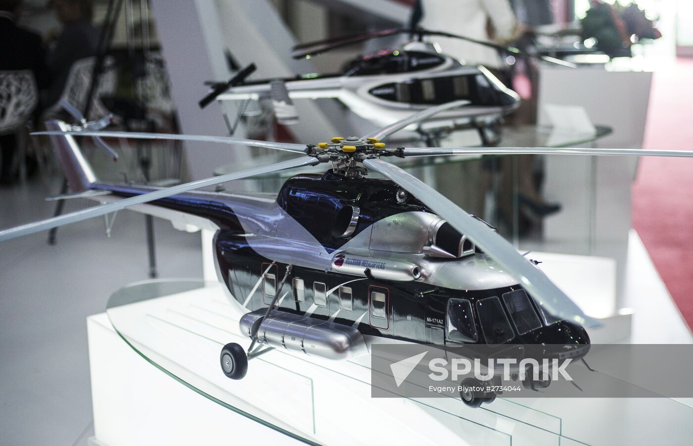 Dubai Airshow-2015. Day One