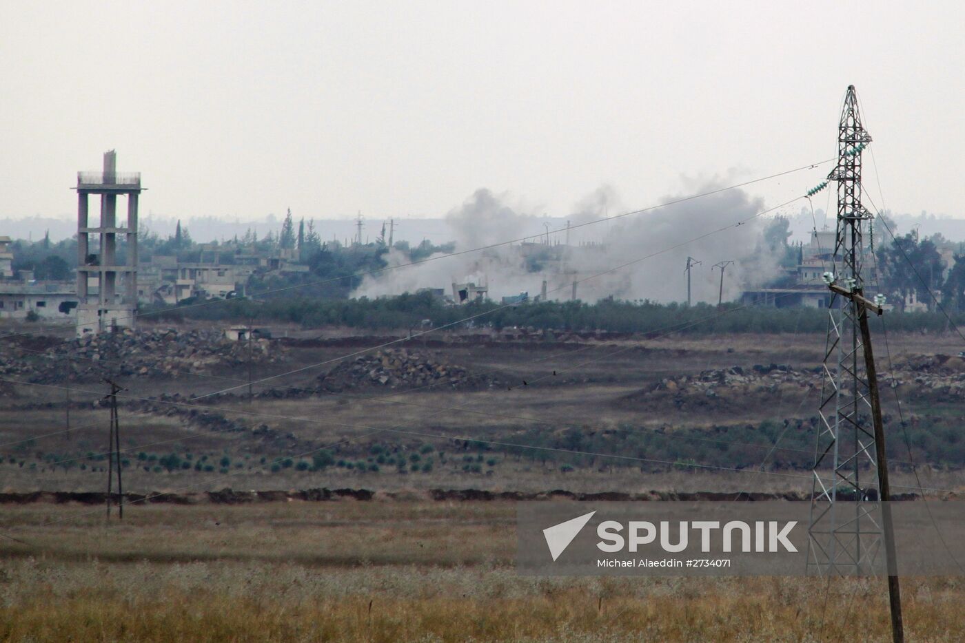 Syrian Army fighters in positions in Al-Shaykh Maskin