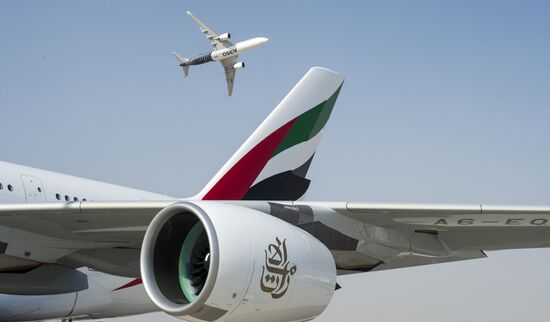 2015 Dubai Airshow. Day One