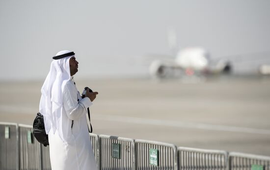 2015 Dubai Airshow. Day One