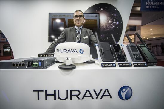 2015 Dubai Airshow. Day Two